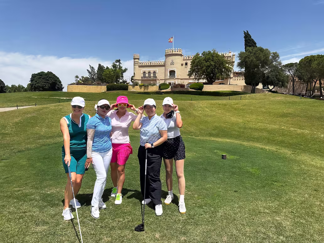 ladies golfing experience